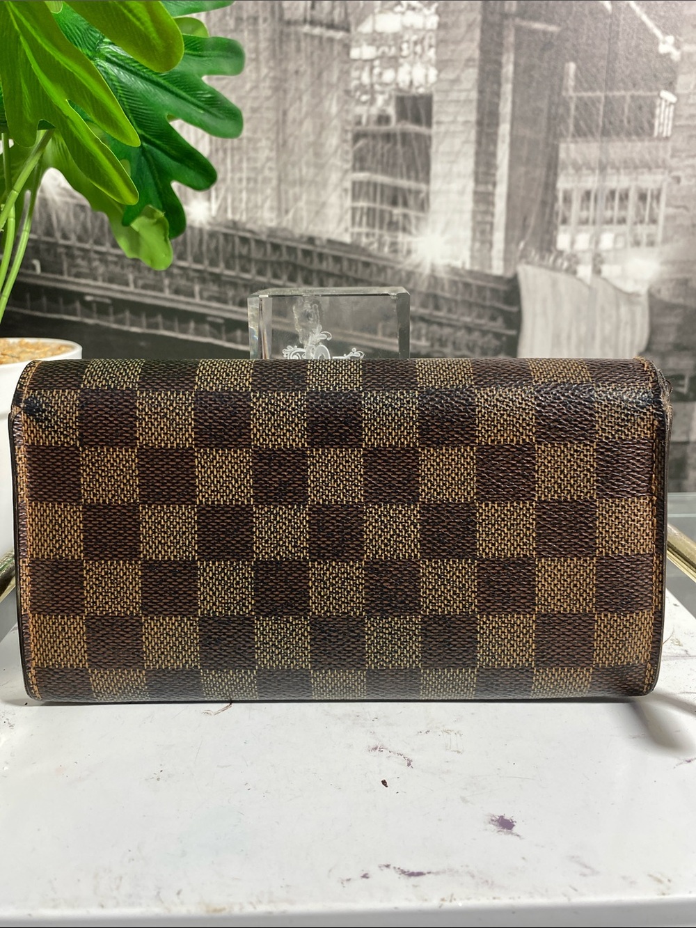 Authentic Louis Vuitton Damier Long Sarah Wallet - Picture 7 of 16
